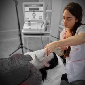lifting-facial-HIFU-la-Top-Skin